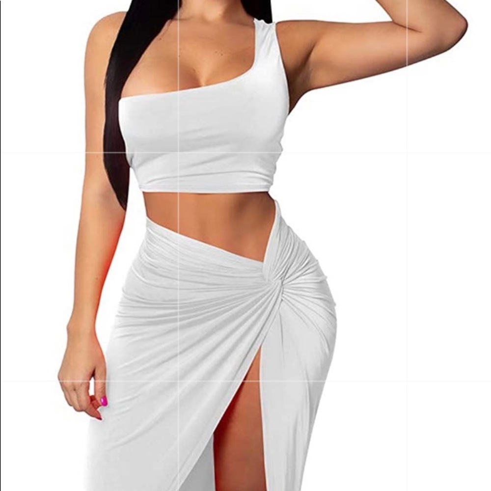 Two piece white skirt set